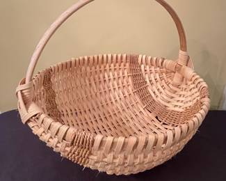 Appalachian Rib-Type Woven Splint Egg Basket