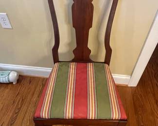 American Drew Queen Anne Style Dining Set