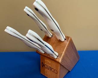 Cutco 1729 JF Spatula Spreader with Oak Block