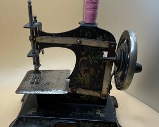 Antique Casige Toy Sewing Machine
