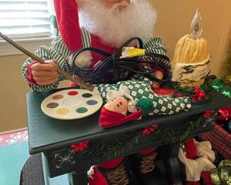 Holiday Creations Animated Santa Painting Toy Workshop