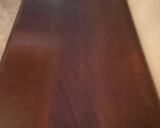 Henkel Harris Mahogany Nine-Drawer Dresser with Mirror