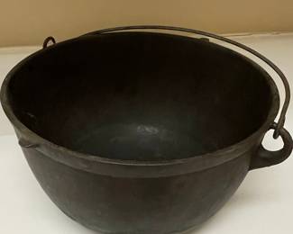 Antique Gate-Marked Cast Iron Cauldron or Scotch Bowl