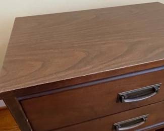 Mid-Century Modern Two-Drawer Nightstand by Hooker Furniture (Mainline Series)
