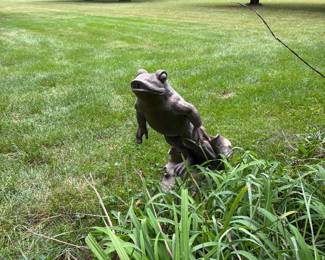 Bronze Like Large Leaping Frog Fountain Sculpture 