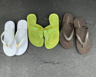 Tommy Bahama flipflops