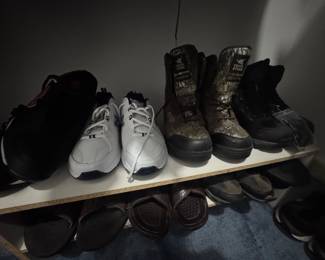 Boots/shoes