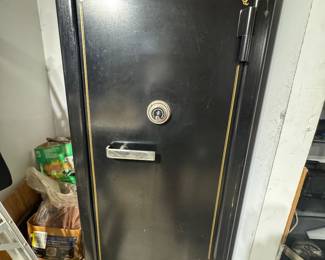Gun safe
