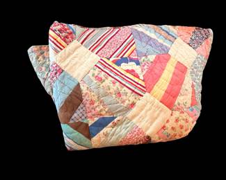 Hand made vintage quilt 