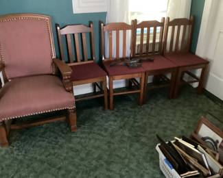 Antique Victorian Eastlake-style open arm chair circa 1870-1890’s
