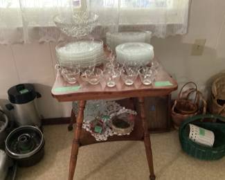 Vintage glass ware 