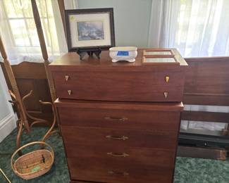 Mid Century Modern Bassett bedroom dresser, bureau and full size head and foot boards, , Thomas Kincaid print in frame and McCoy pottery