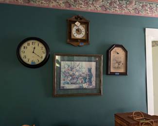 Vintage wall clocks and floral picture 