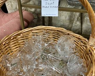 Basket of vintage & antique shot glasses, etc. 