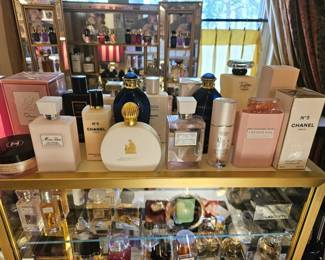 Perfume - Dior, Chanel Oscar, Jimmy Choo, Bvlgari, Eve St Laurent 