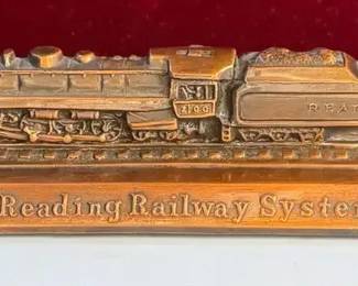 Reading Railway System Steam locomotive 2100 Paperweight