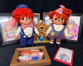 1974 Raggedy Andy coin money bank, music box ephemera
