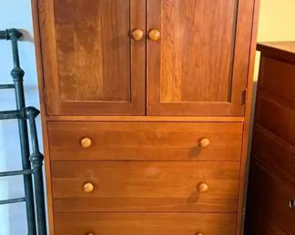Ethan Allen American Impressions Door Chest