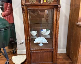 display case