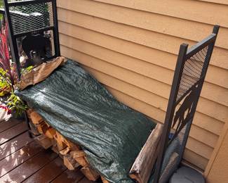 Fire wood rack w wood