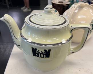 uranium painted teapot 