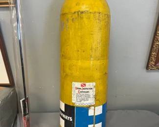 scuba tank 