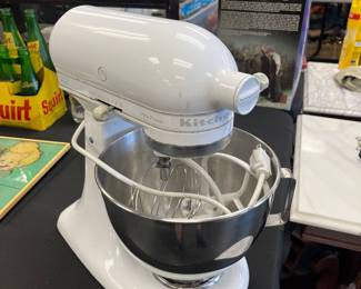 Kitchen Aid mixer 