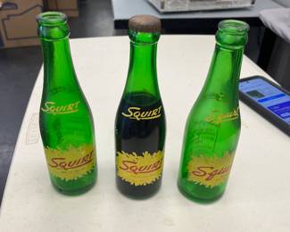 squirt bottles 