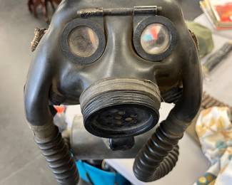 ww2optical gas mask 