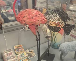 flamingo statue 