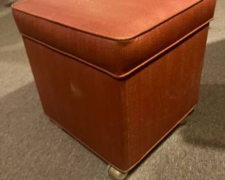 Vintage hassock/stool