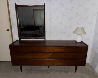 Amazing MCM Dresser