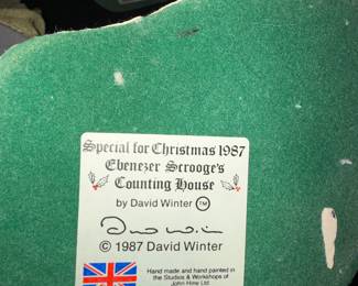 David Winter Ebenezer Scrooge Counting House Collection Pieces