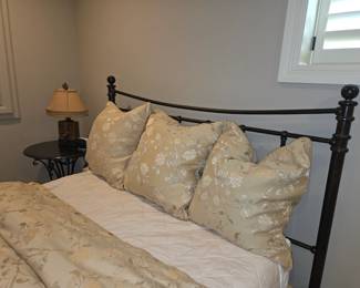 Custom 4 piece Bedding set ( Duvet & 3 Pillows)