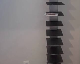 DC stand