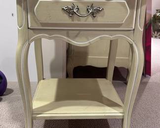 Matching nighstand for Henry Link bedroom set
