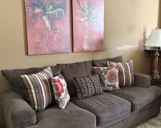 3 Cushion sofa