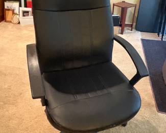 Office chair 