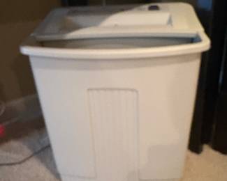 Paper shredder 