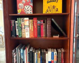 Books/games & more