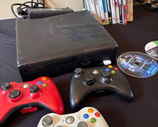 Xbox 360 & controllers