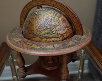 Zodiac Globe small tabletop 
