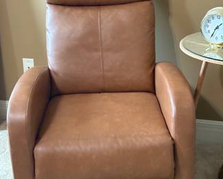 Recliner chair 