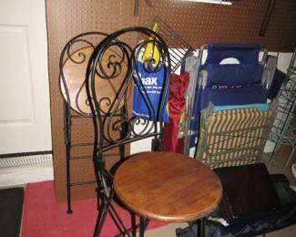 nice pair of fold up chairs