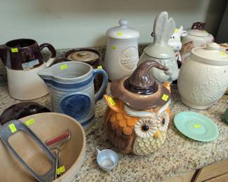 Owl Cookie Jar (Family Pulled)