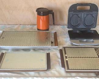 FHM068 - Salton Hooray Food Warmers, Villaware Sandwich Maker & Rubbermaid Insulated Pitcher