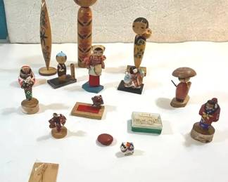 FHM146 - Lot of Old Japanese Wooden/Fabric Figurines & Dolls Kokeshi Dolls