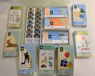 FHM069 - Classic Provo Craft Cricut Set