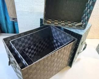 FHM193 - Bundle of Storage Bins