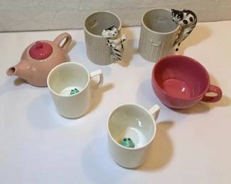 FHM151 - Lot of Unique Animal Style Mugs + Pink Tea Cup Set